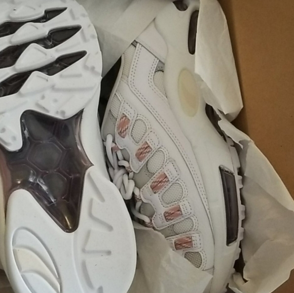 Puma Cell Endura Rebound Sneakers White Size 7.5 - Picture 6 of 7